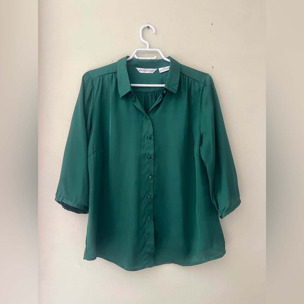 Size 8 Biz Collection Top